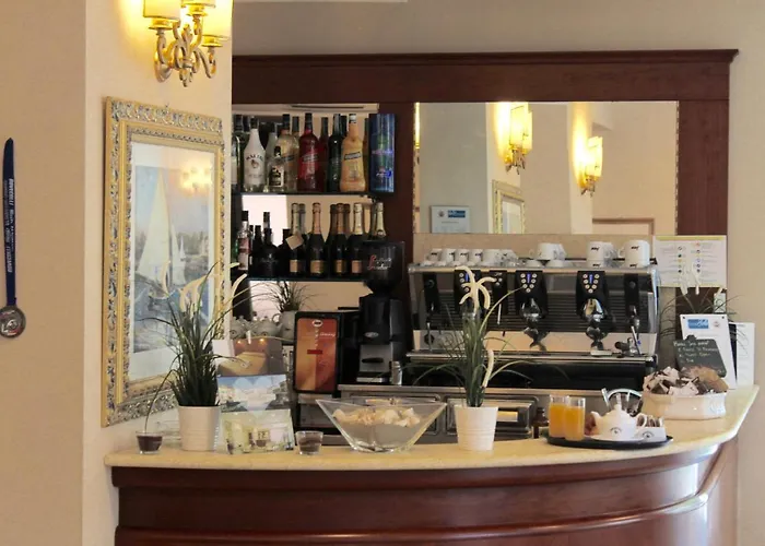 Depandance Jole فندق 3*